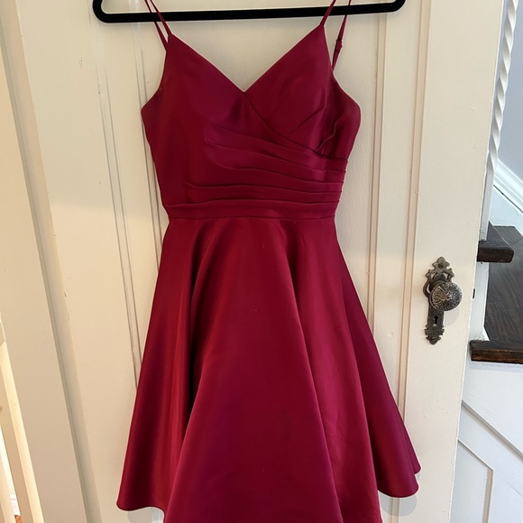 Burgundy Formal Dress - Picture 4 of 13